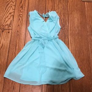 Light Blue Midi Dress with Pockets